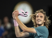 英雄联盟总决赛2025-联合杯轻取蒙特卡洛大师赛，西西帕斯点燃赛场