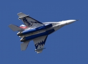 英雄联盟总决赛2025-寂静海上的孤舟，当皇家社会全队的重量压在戈麦斯肩上