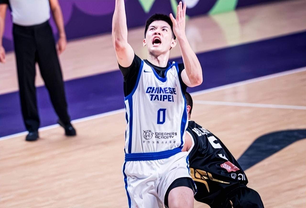 篮球名将因受伤缺席关键比赛 篮球名将因受伤缺席关键比赛