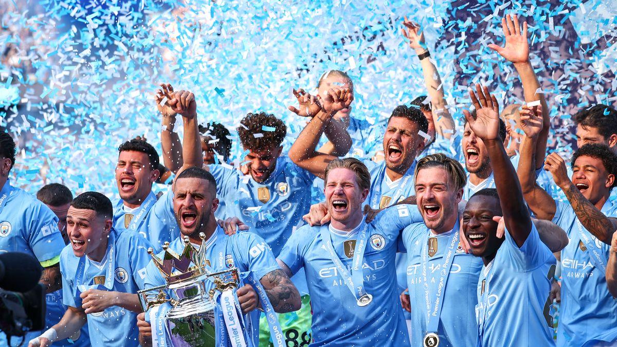 包含曼城队长领导球队夺冠,赢得球迷赞誉的词条 包含曼城队长领导球队夺冠,赢得球迷赞誉的词条