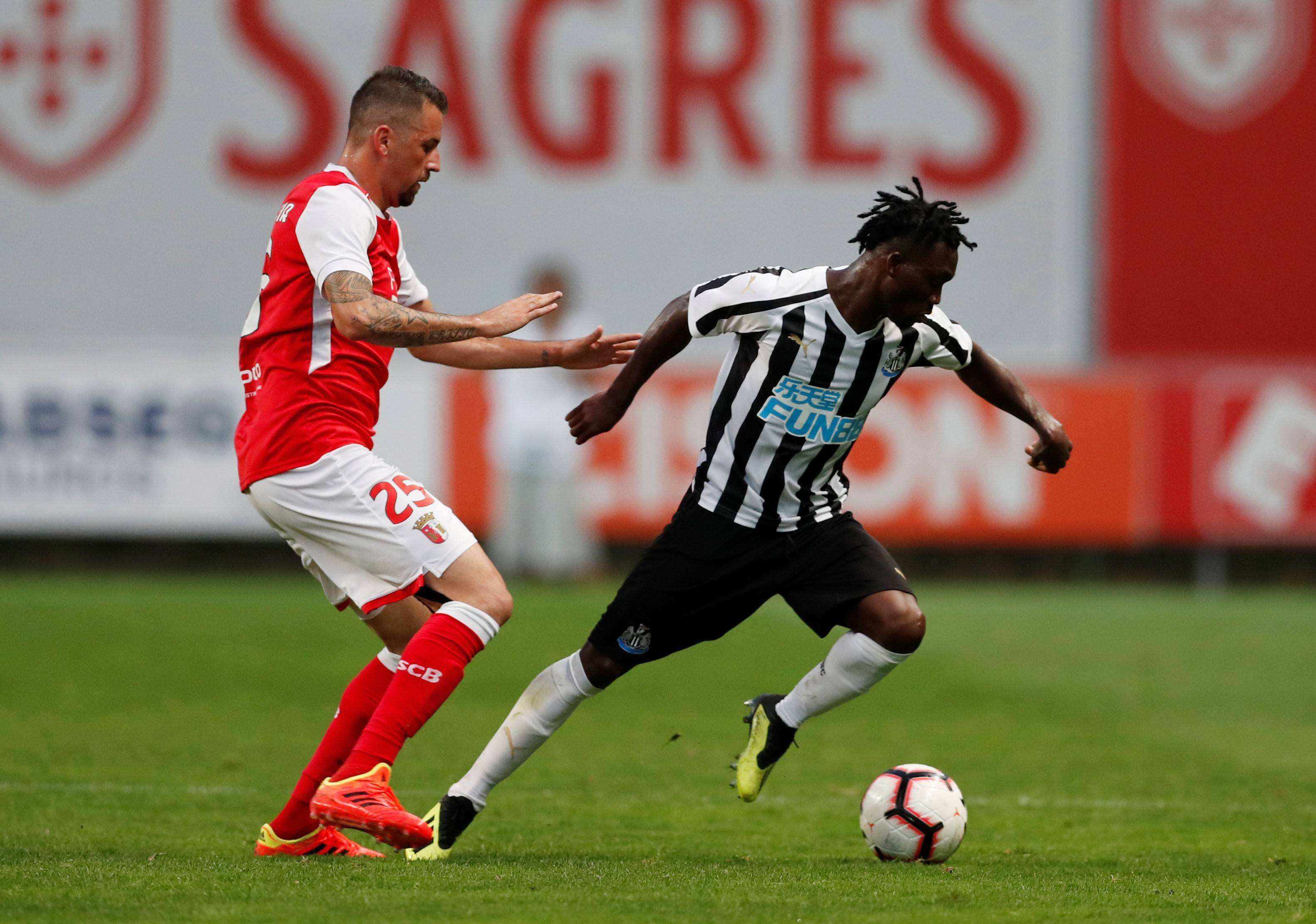 摩纳哥主场不敌里尔，后者强势发力完胜的简单介绍