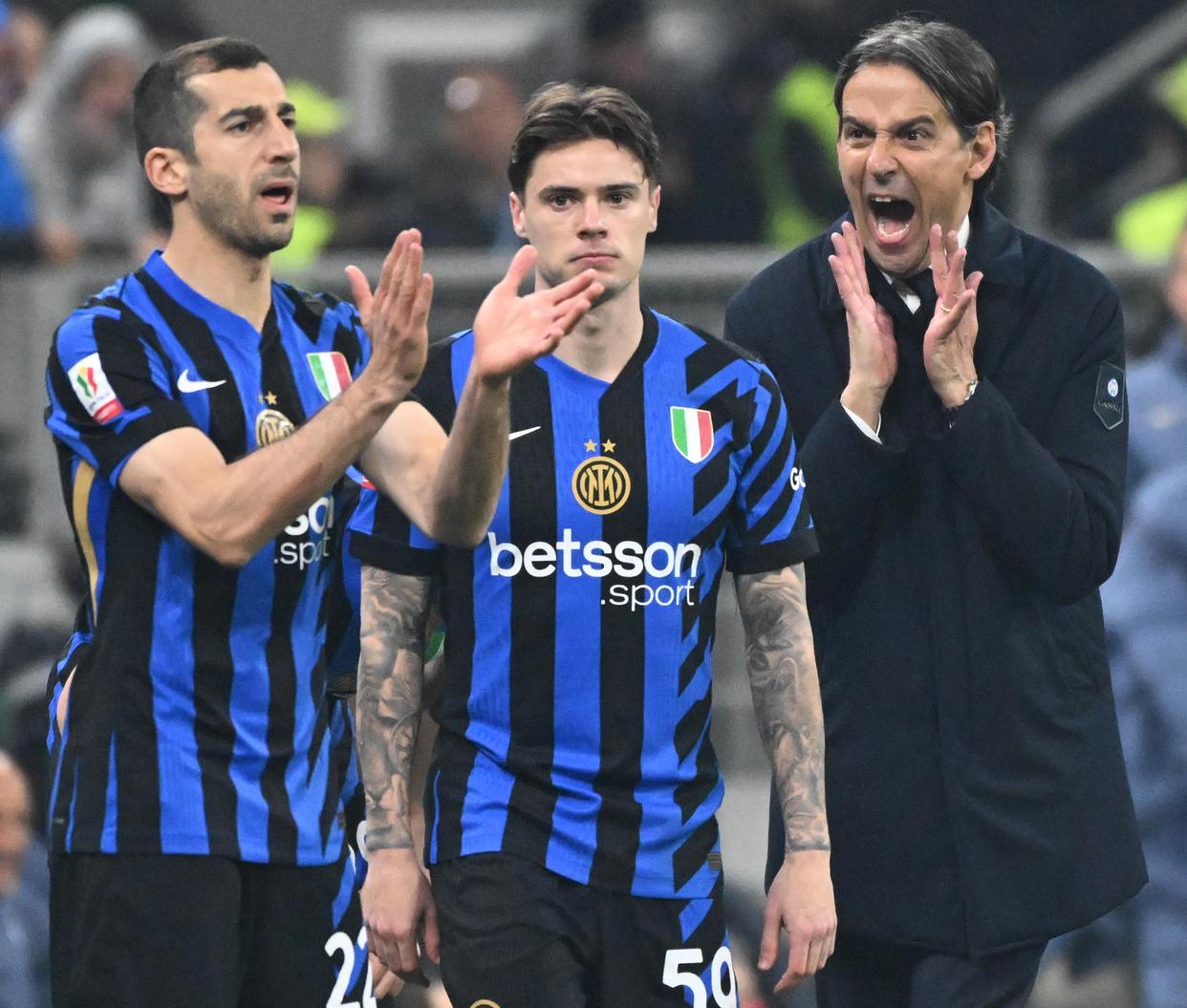 意大利联赛战术分析：AC米兰团结拼搏的简单介绍