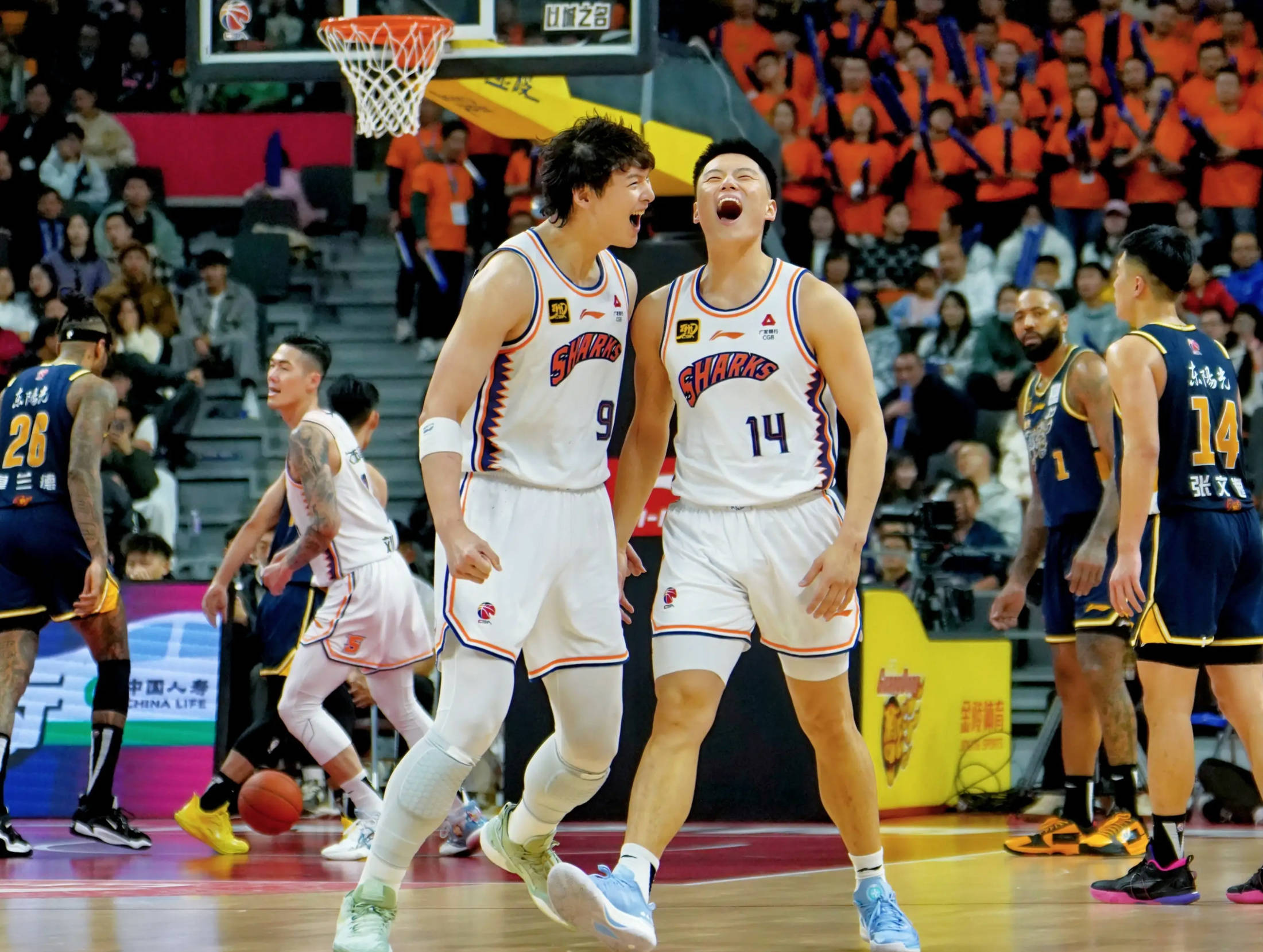 上海队以坚韧防守赢得比赛,给对手致命一击的简单介绍 上海队以坚韧防守赢得比赛,给对手致命一击的简单介绍