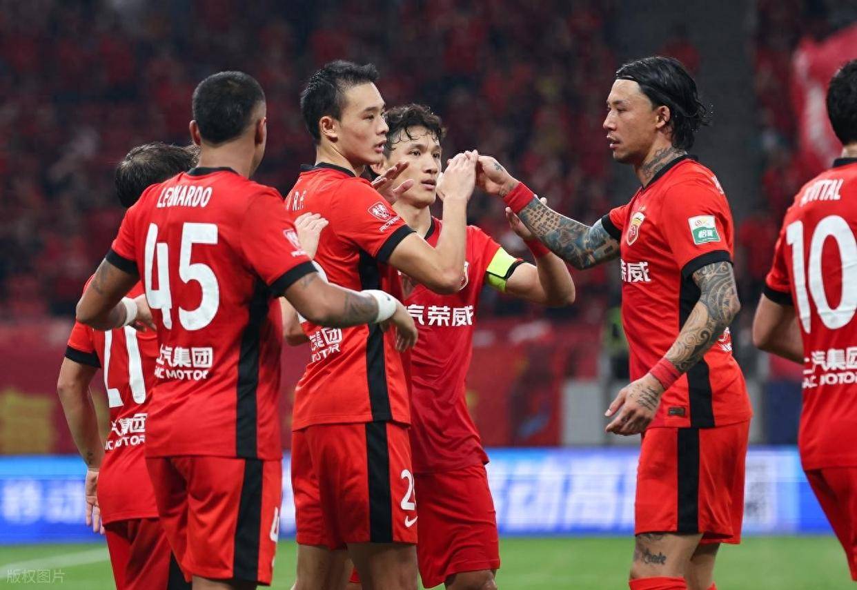 中超联赛争夺最佳射手热火朝天 中超联赛争夺最佳射手热火朝天