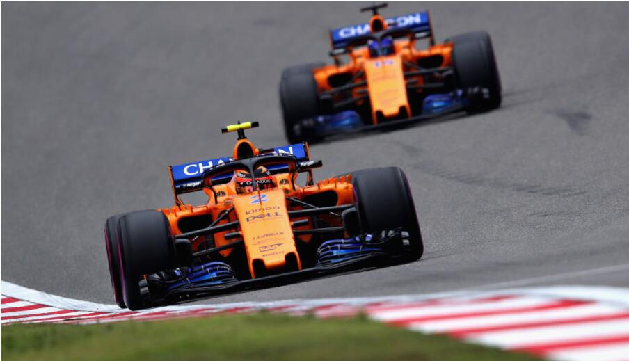 梅赛德斯险胜迈凯伦，阿隆索带队取胜