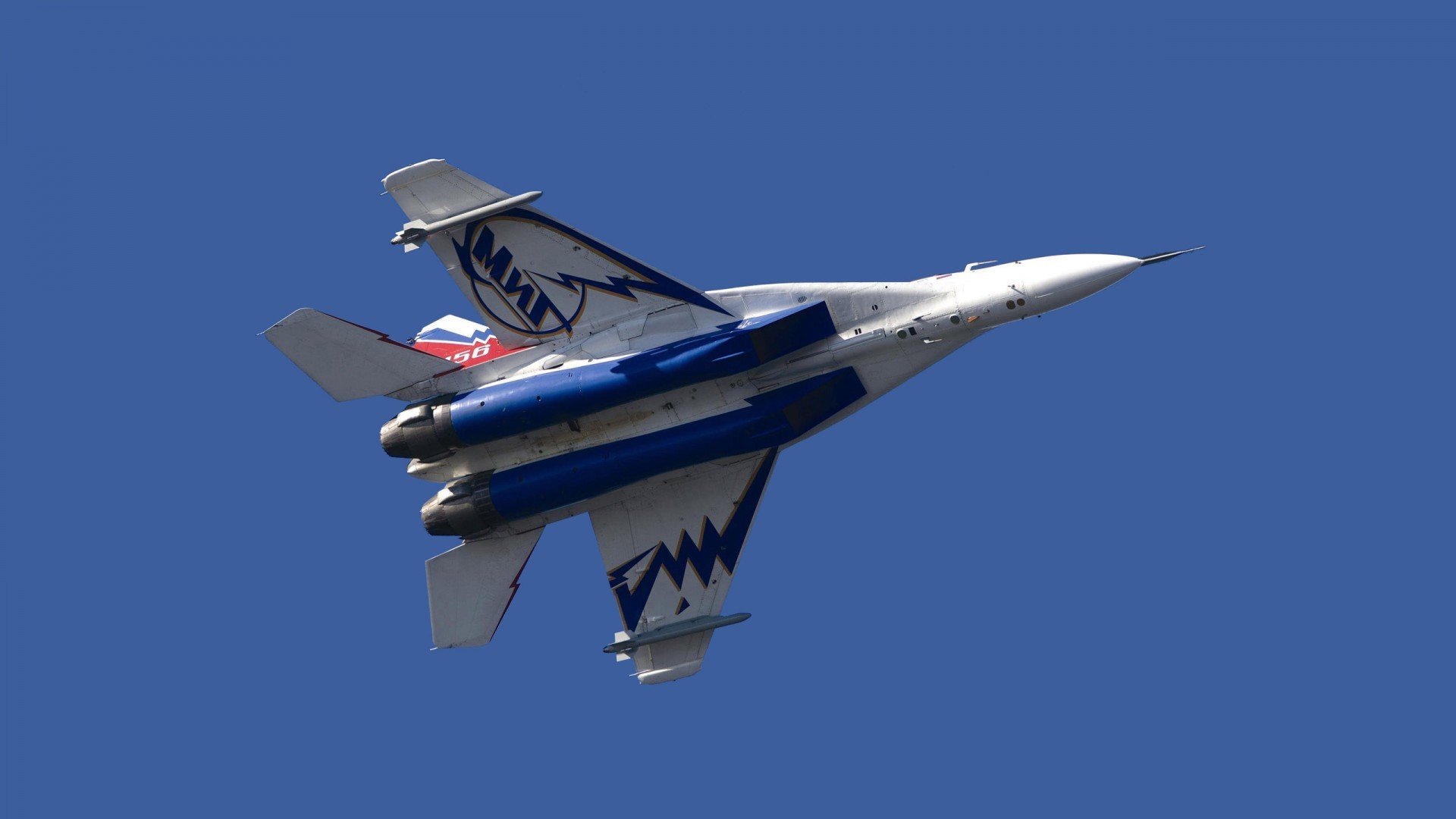 寂静海上的孤舟，当皇家社会全队的重量压在戈麦斯肩上