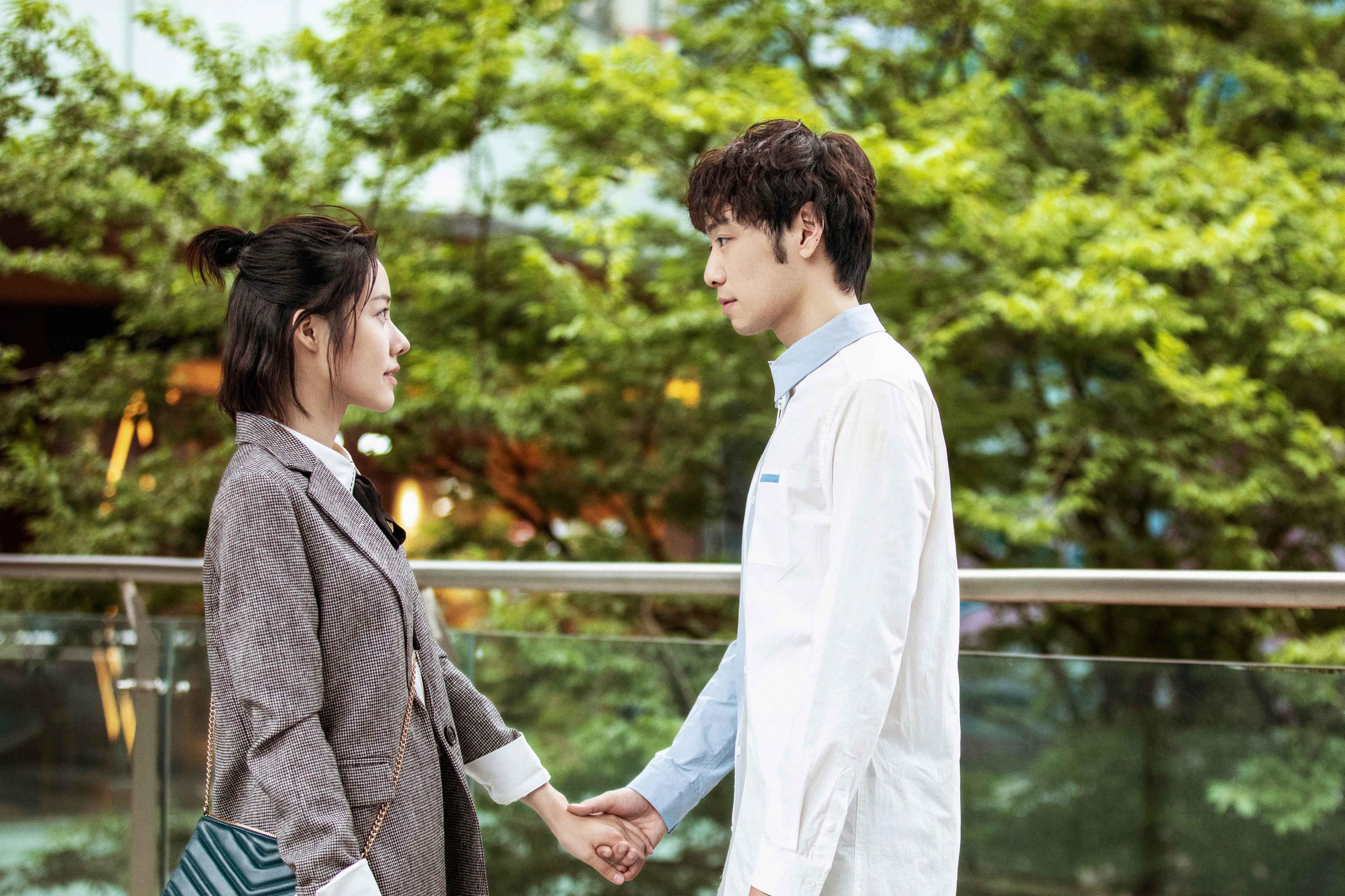 华南虎噬碎圣城铠甲！广东淘汰赛绝境求生，小贾伦化身破局关键先生